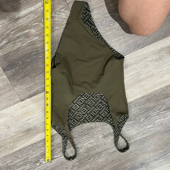 Fendi X Skims monogram One Piece Reversible Swimsuit XS - Picture 9 of 9
